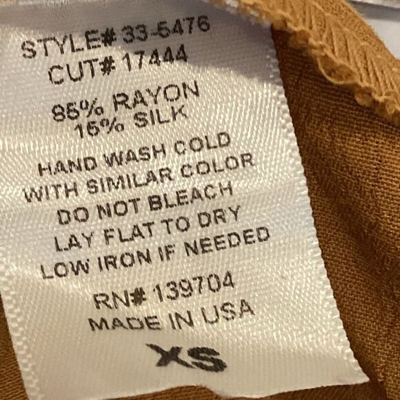 Tina + Joe Anthropologie Cardigan Silk Blend Made In USA Crushed Velvet XS - Picture 8 of 8